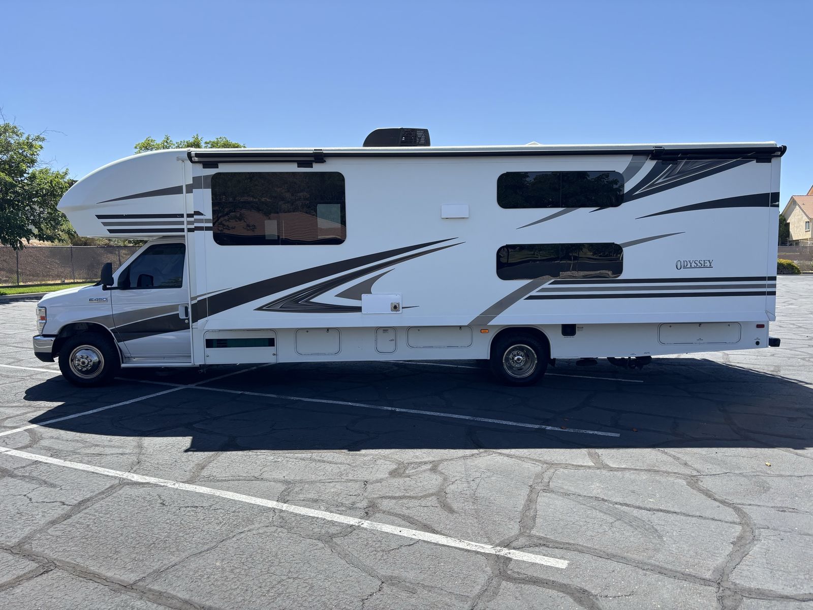 2019 Entegra Odyssey 31F. 22,000 miles!