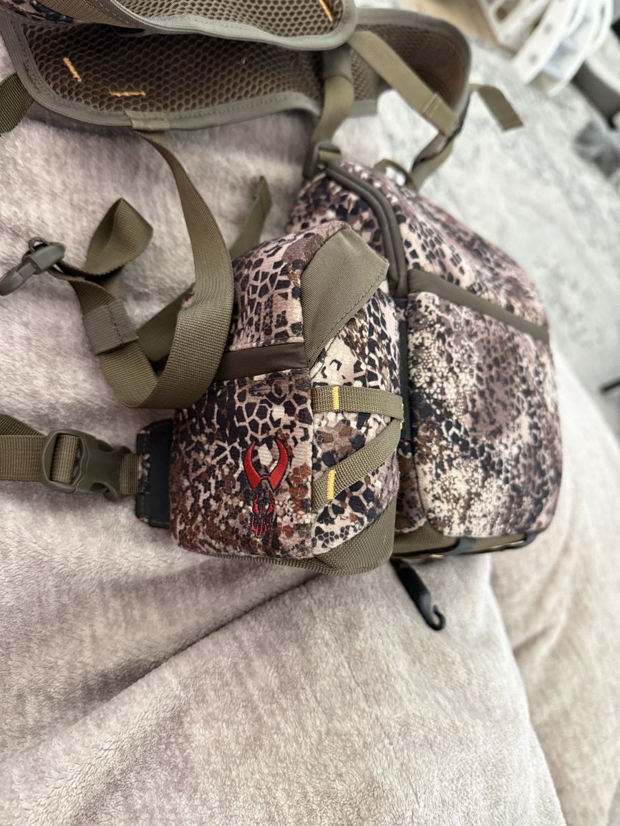 Badlands bino harness
