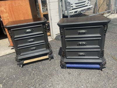 Set of NIGHTSTANDS