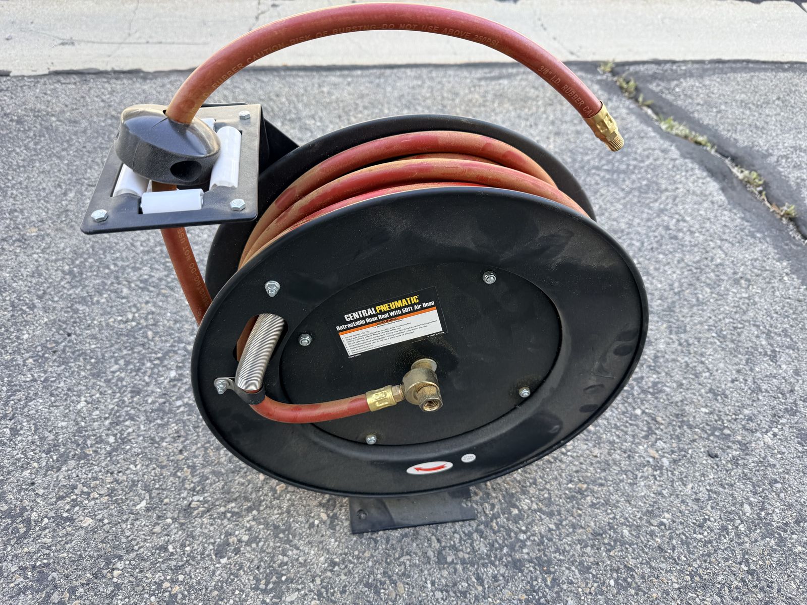 Retractable Air Hose Reel (50 feet)