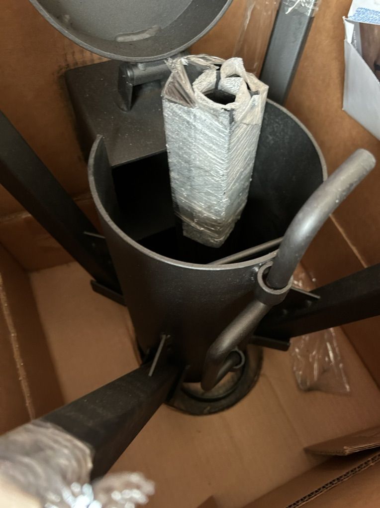 Main image 3