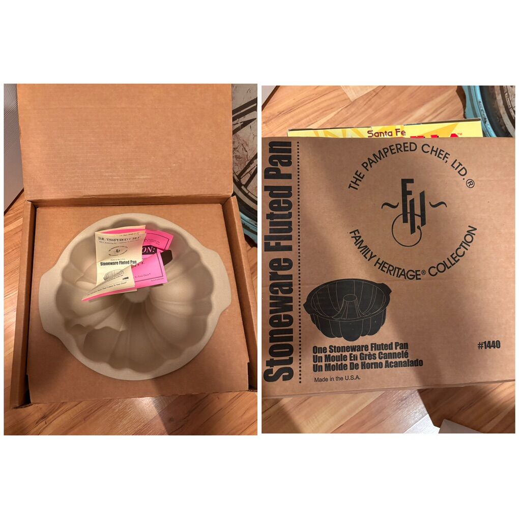 New Pampered Chef Stoneware Bundt Cake Pan