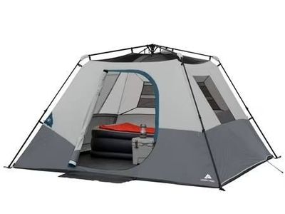 Ozark Trail 10' x 9' 6-Person Tent