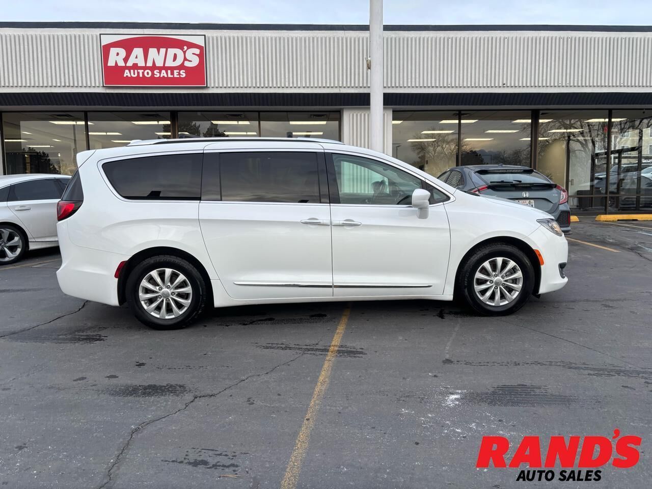 2019 CHRYSLER PACIFICA Touring L