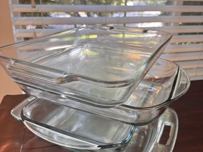 Set of Pyrex Basics Glass Bakeware