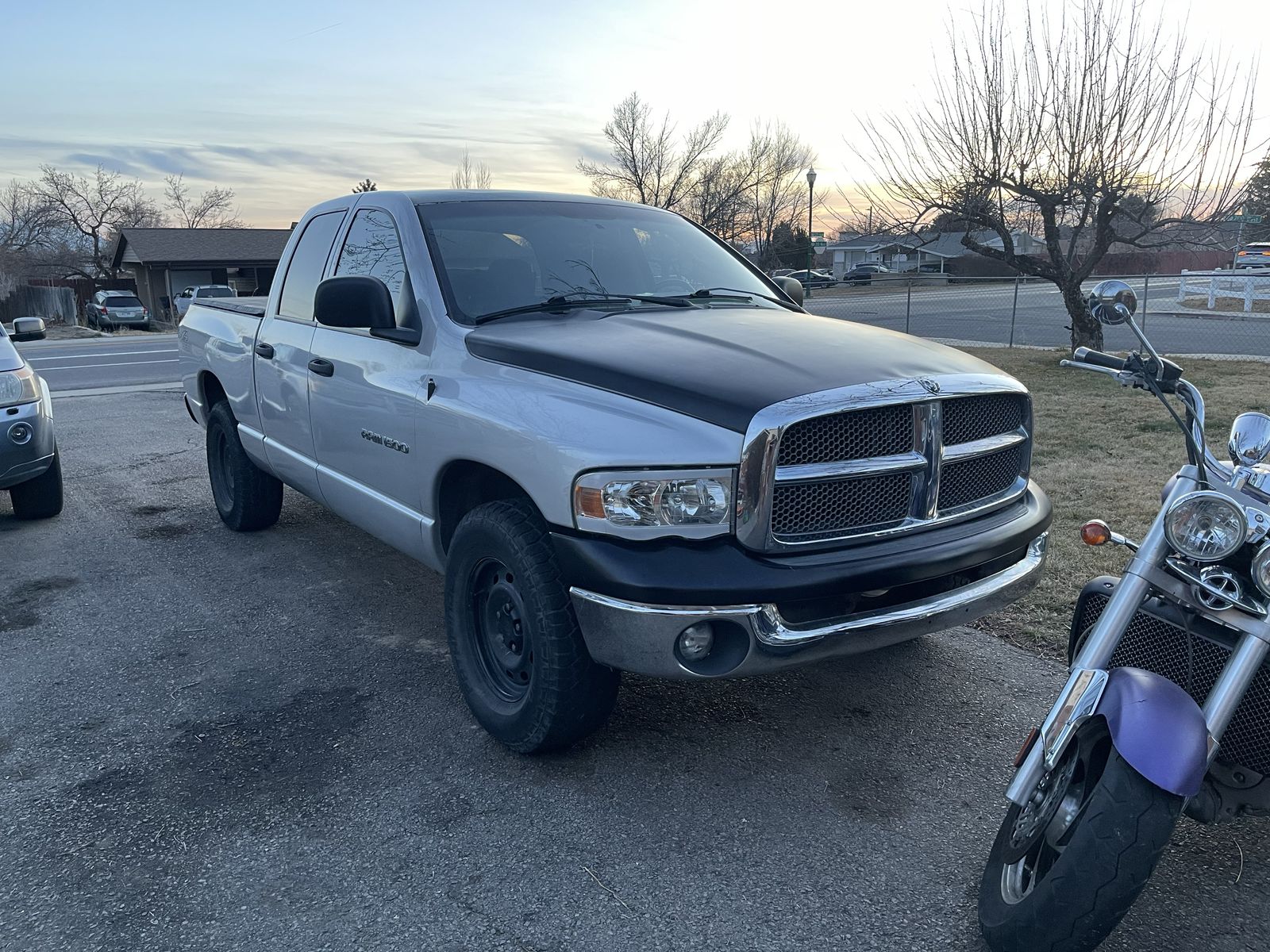 2004 DODGE RAM 1500 SLT