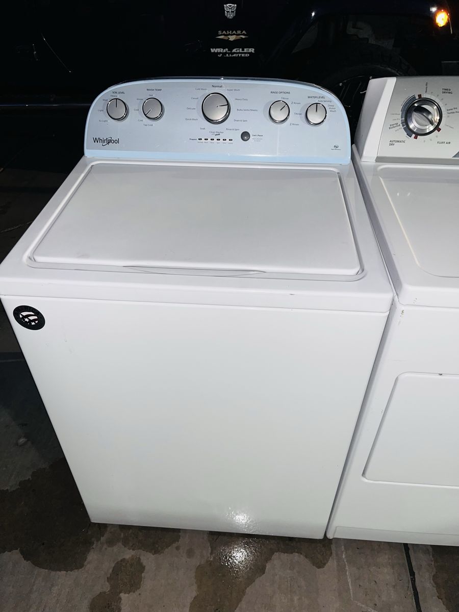 $290 OBO WASHERS PRICE AND 290 DRYERS PRICE OR $400 set