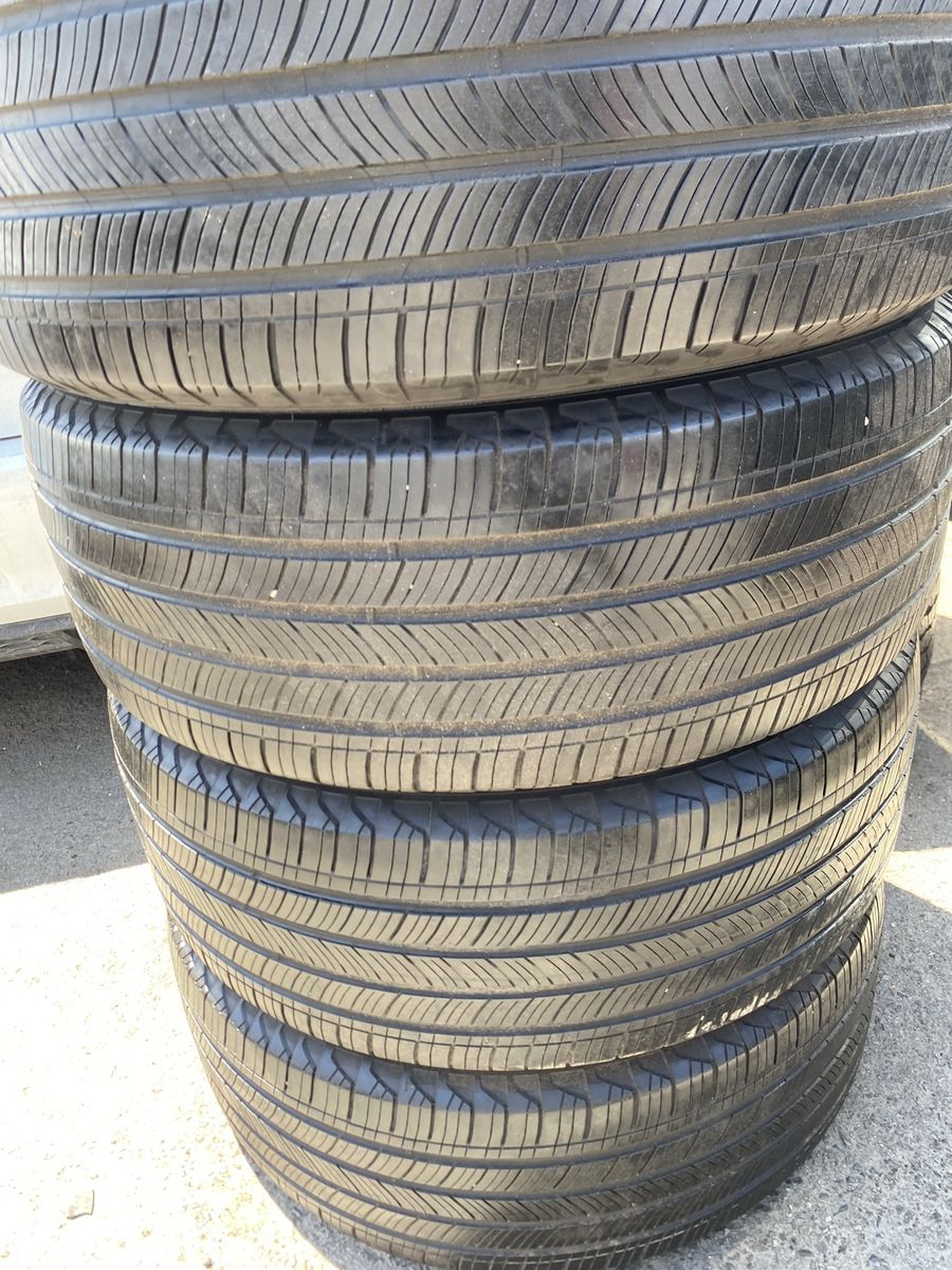 4 TIRES MICHELÍN P235-55-19 PRYMACI 70%TREAD GOOD CONDITION FREE INSTAL BALANCE