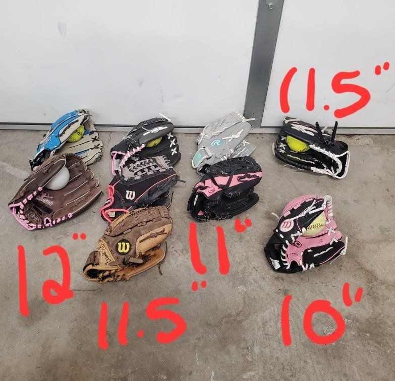Fastpitch Softball Mitts