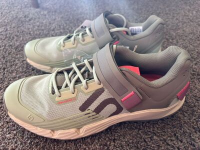 5.10 Trailcross Clipless Mountain Bike Shoes