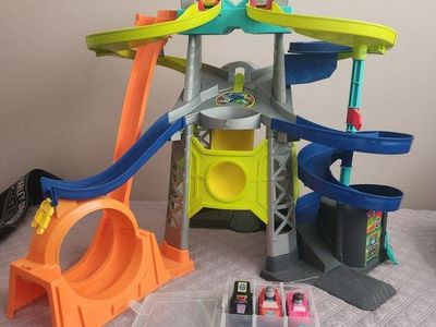 Fisher Price Little People Launch & Loop Raceway