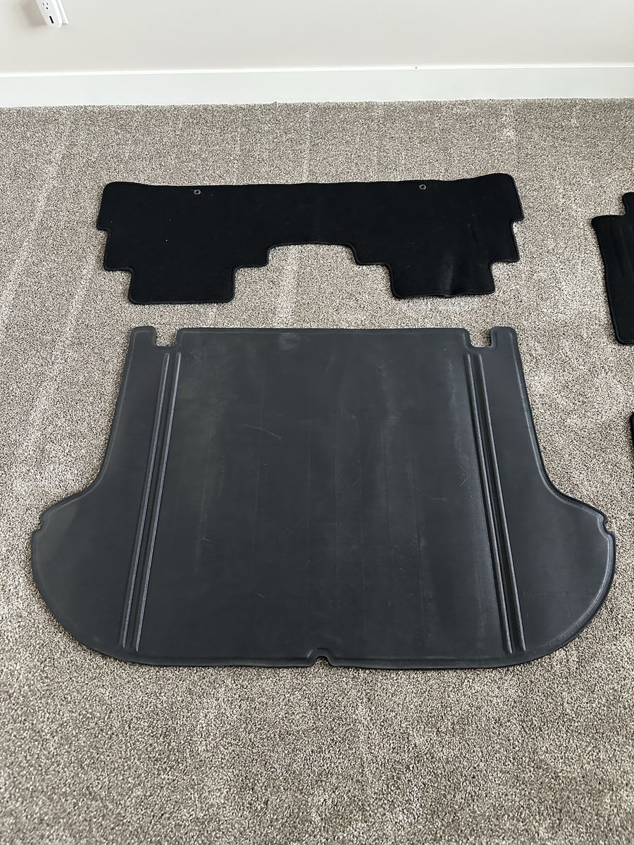 Main image 5