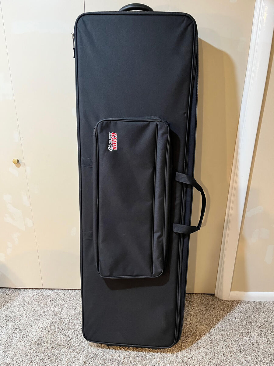88-key Semi Rigid Keyboard Case with Wheels - Gator GK88