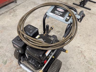 Simpson PS3228 Pressure Washer