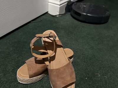 Women’s Jute Sandals