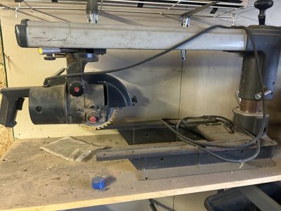 Radial saw