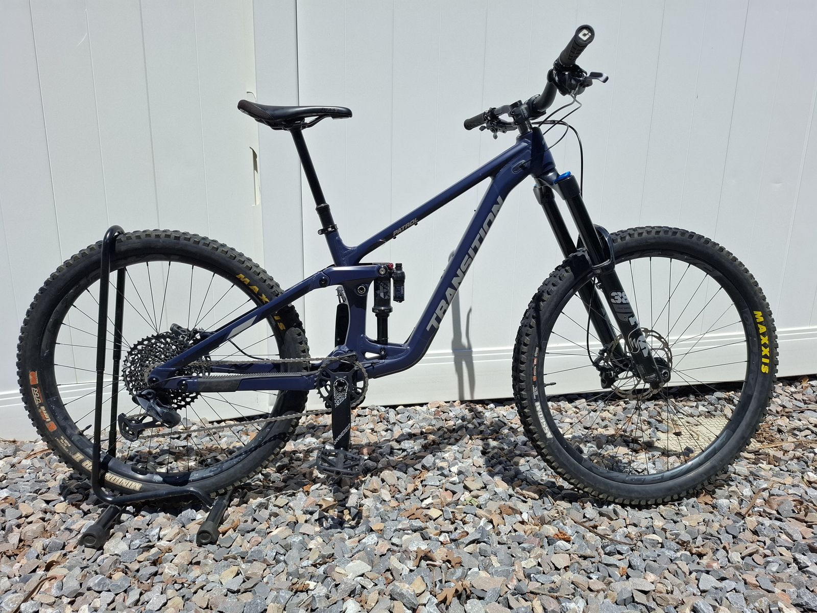 2022 Transition Patrol Alloy mullet enduro bike
