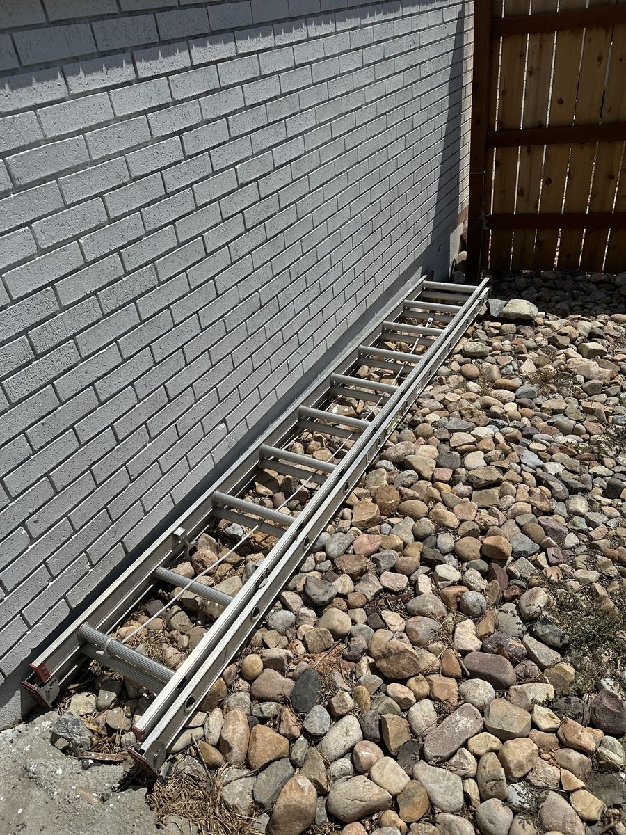 Cuprum 20-Foot Aluminum Extension ladder 