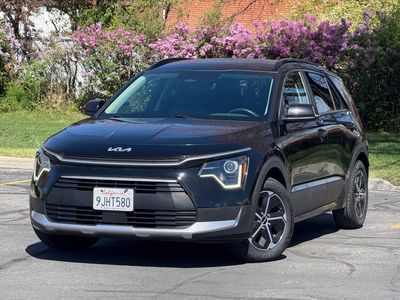2024 KIA NIRO EX