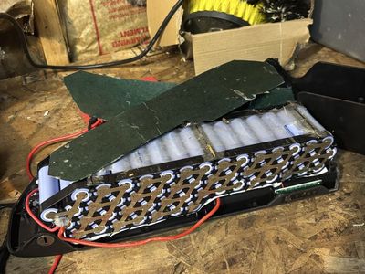 Samsung INR18650-25R Li-ion Battery Pack - For Parts/Repair (Damaged/Used)