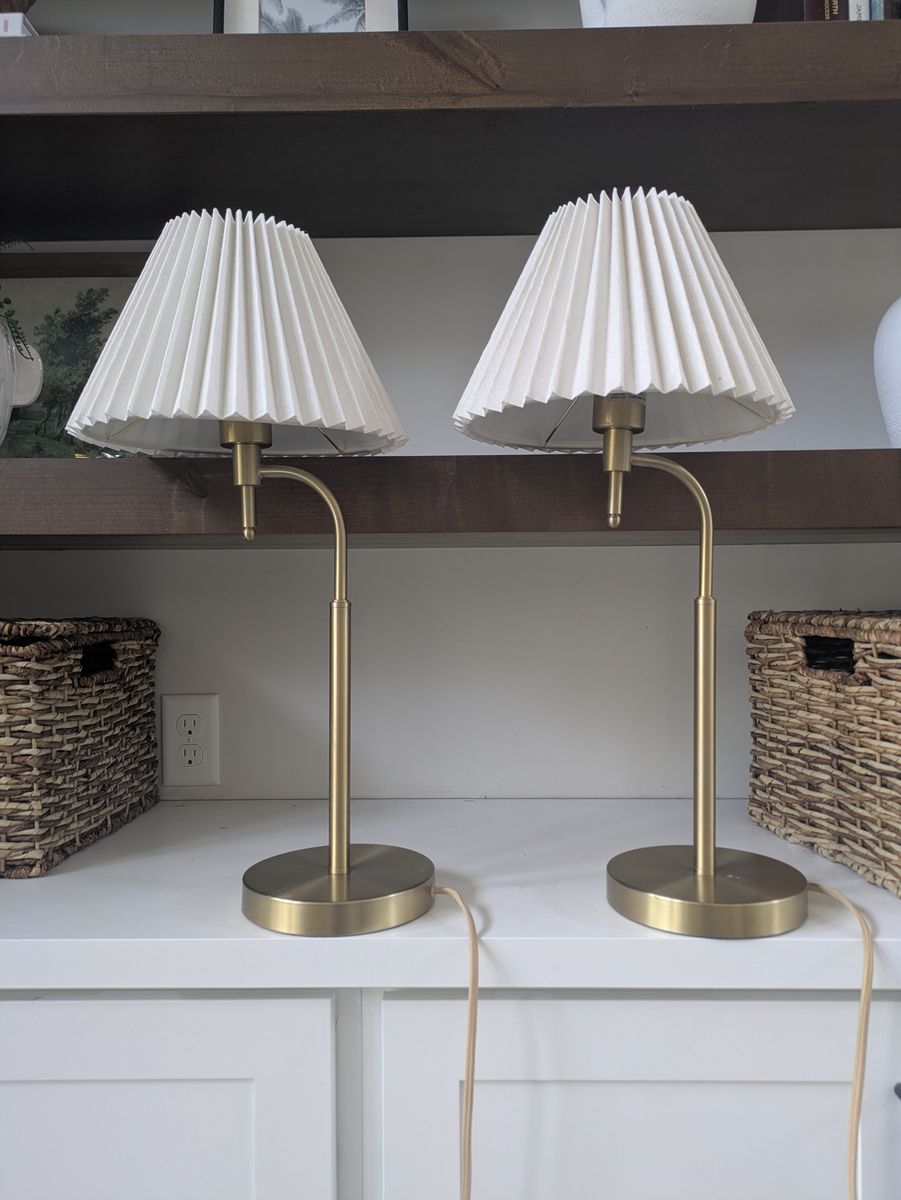 Set of two lamps