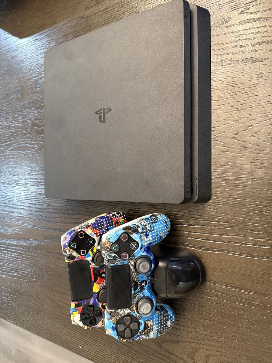 PS4 Bundle – VR + 20+ Games