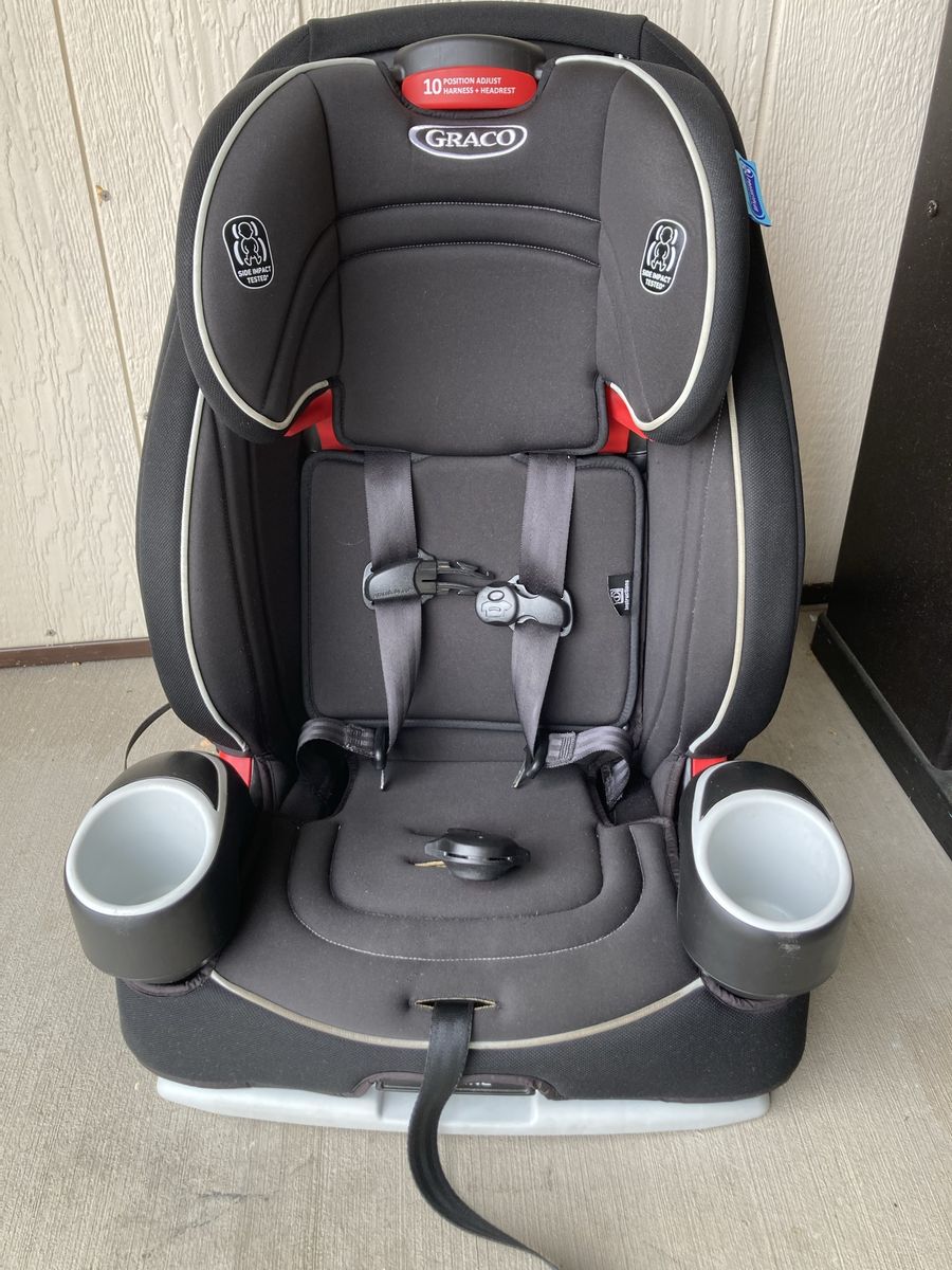 Graco Extend2Fit Convertible Car Seat - 10 Position Adjust, Side Impact Tested