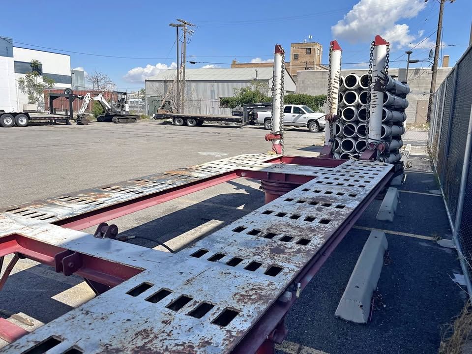 Chief EZ Liner Frame Machine / Frame Straightener – $4,950