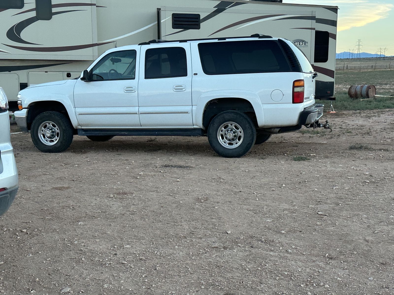 Beautiful, low miles 2002 Suburban