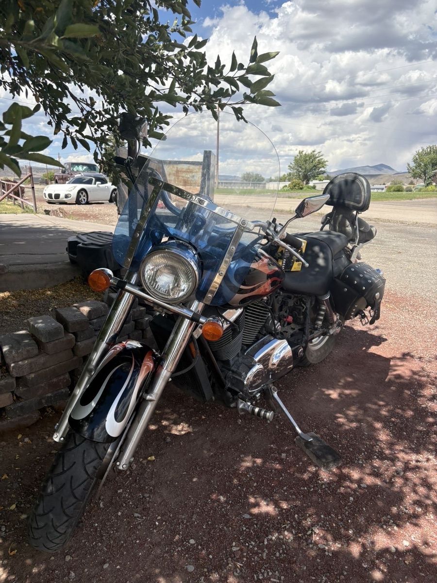 2005 Yamaha Sabre