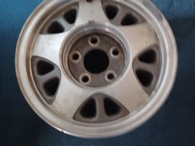 automobile rim