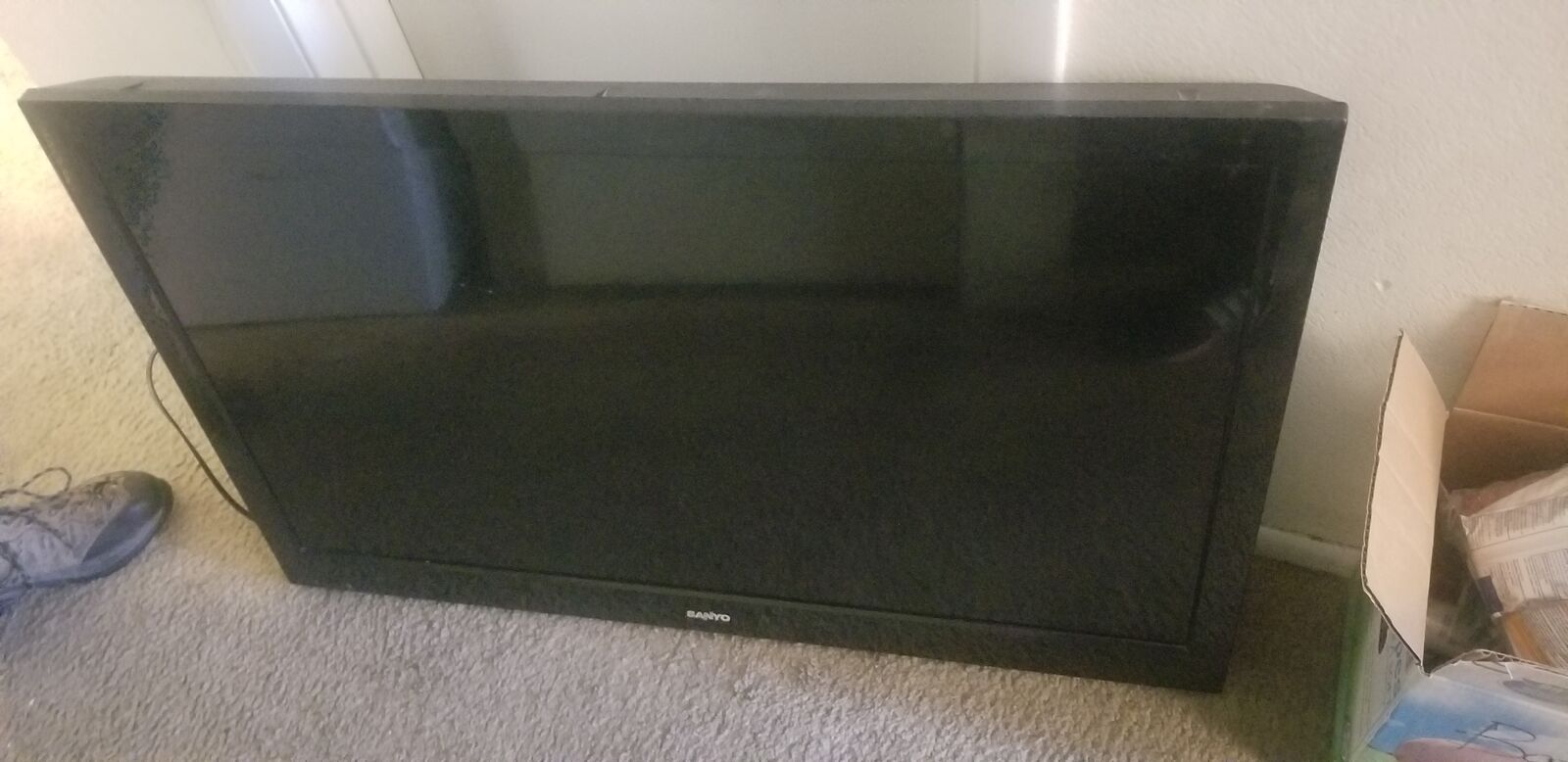 39" Sanyo TV