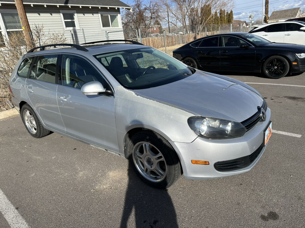 2011 VOLKSWAGEN JETTA SportWagen TDI