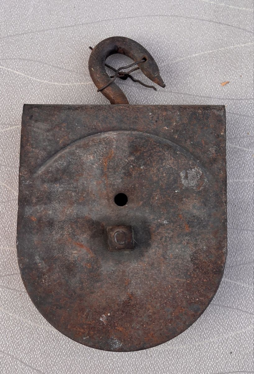 Main image 2