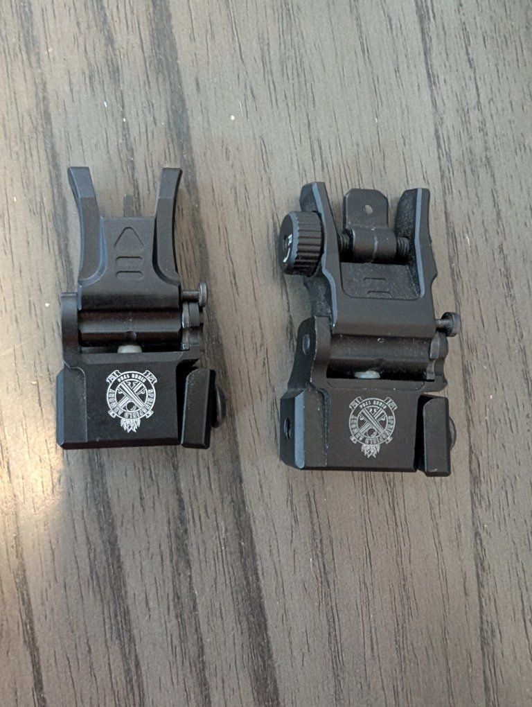 Springfield Armoury flip up sights