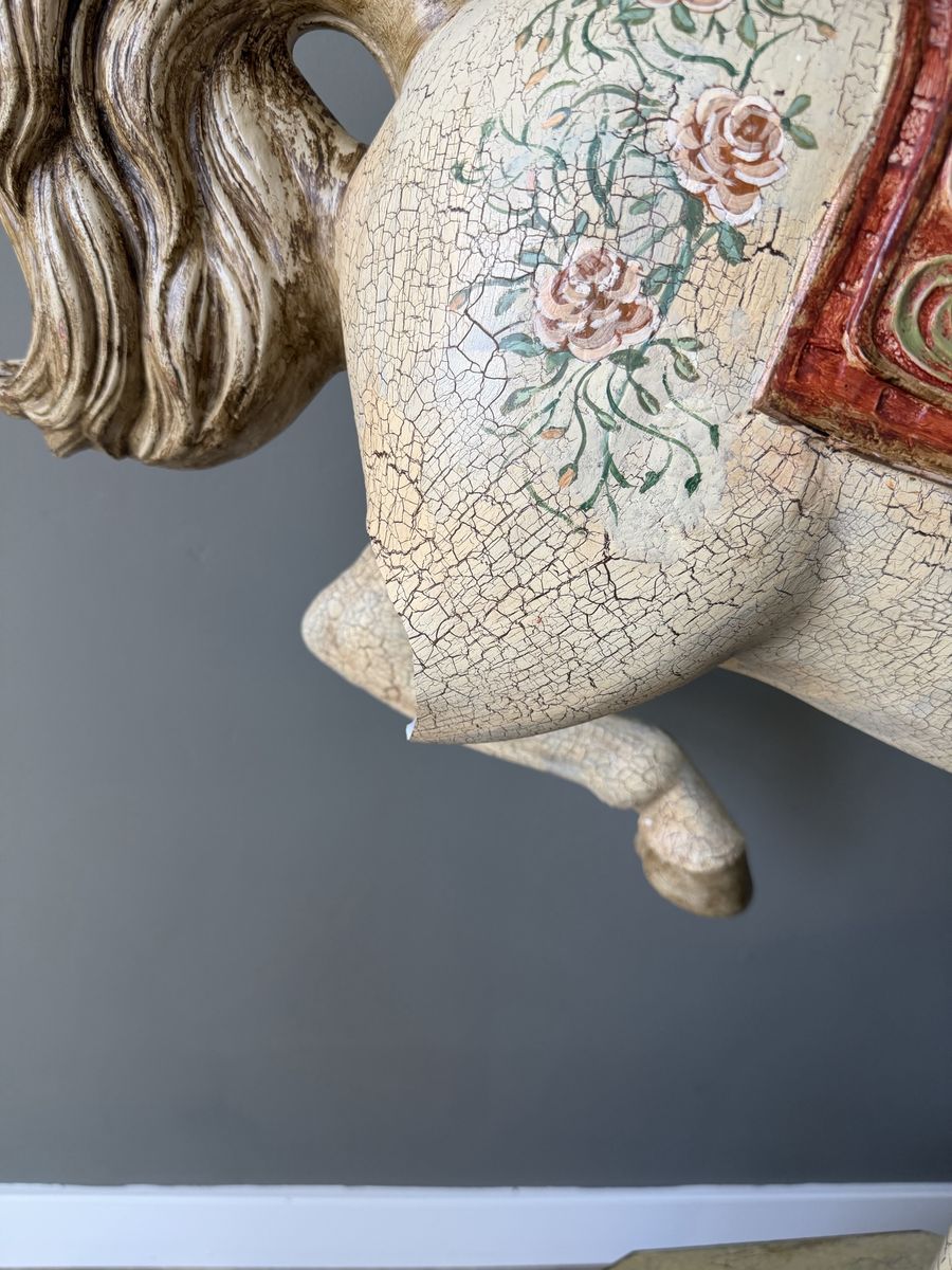 Main image 8