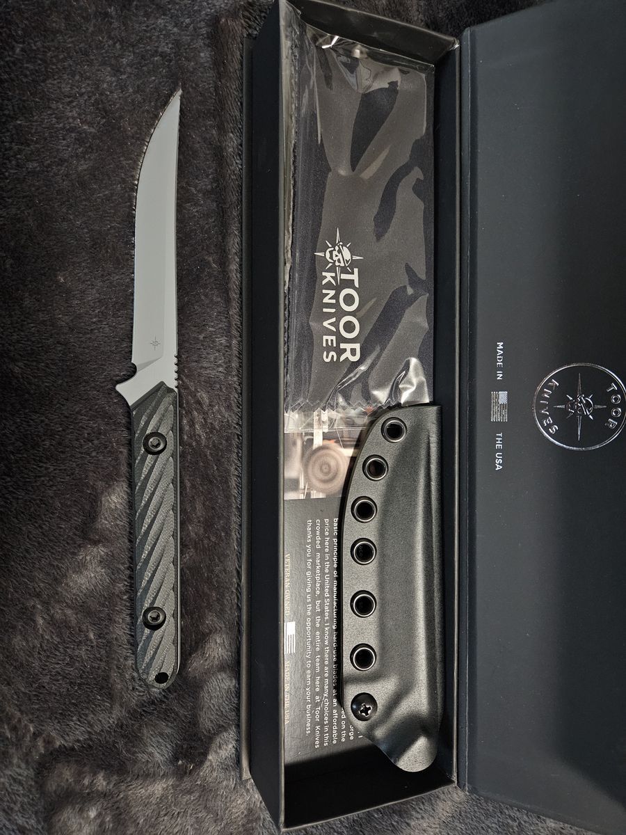 Toor Knives Vespen Fixed Blade Knife