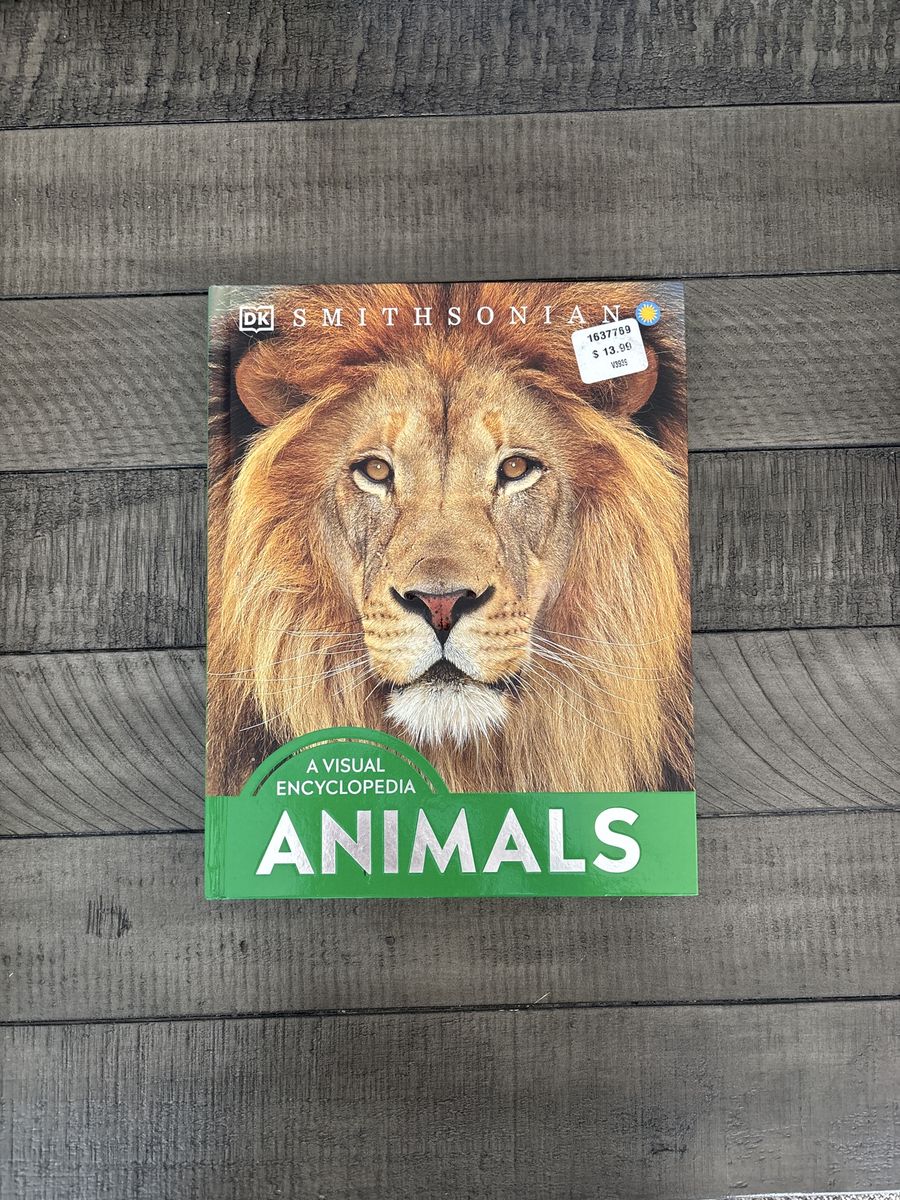 DK Smithsonian Animals: A Visual Encyclopedia - Explore the Animal Kingdom (Used)