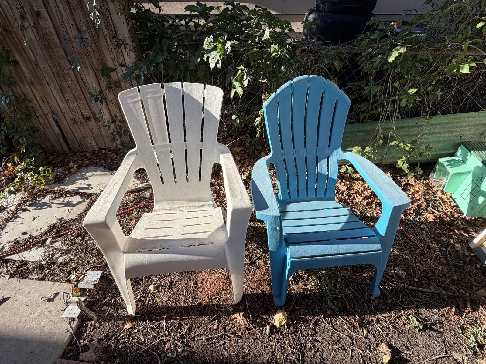 Set of 2 Plastic Adirondack Chairs - White and Blue