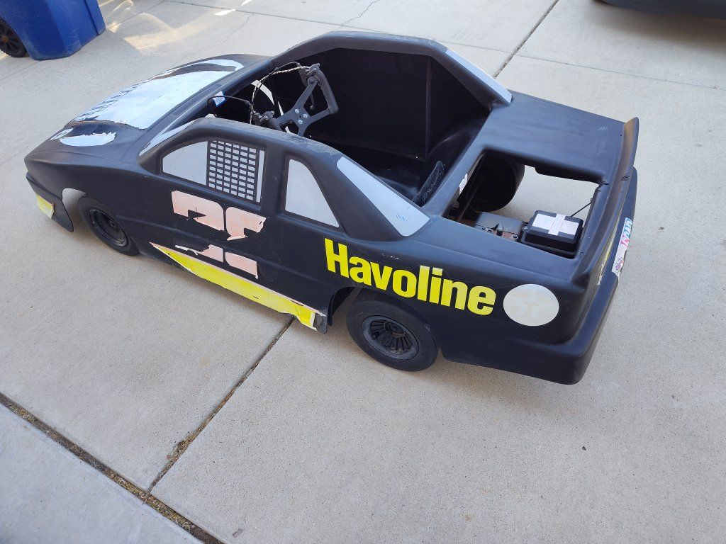 Havoline 28 NASCAR Kids Go Kart with Body Kit