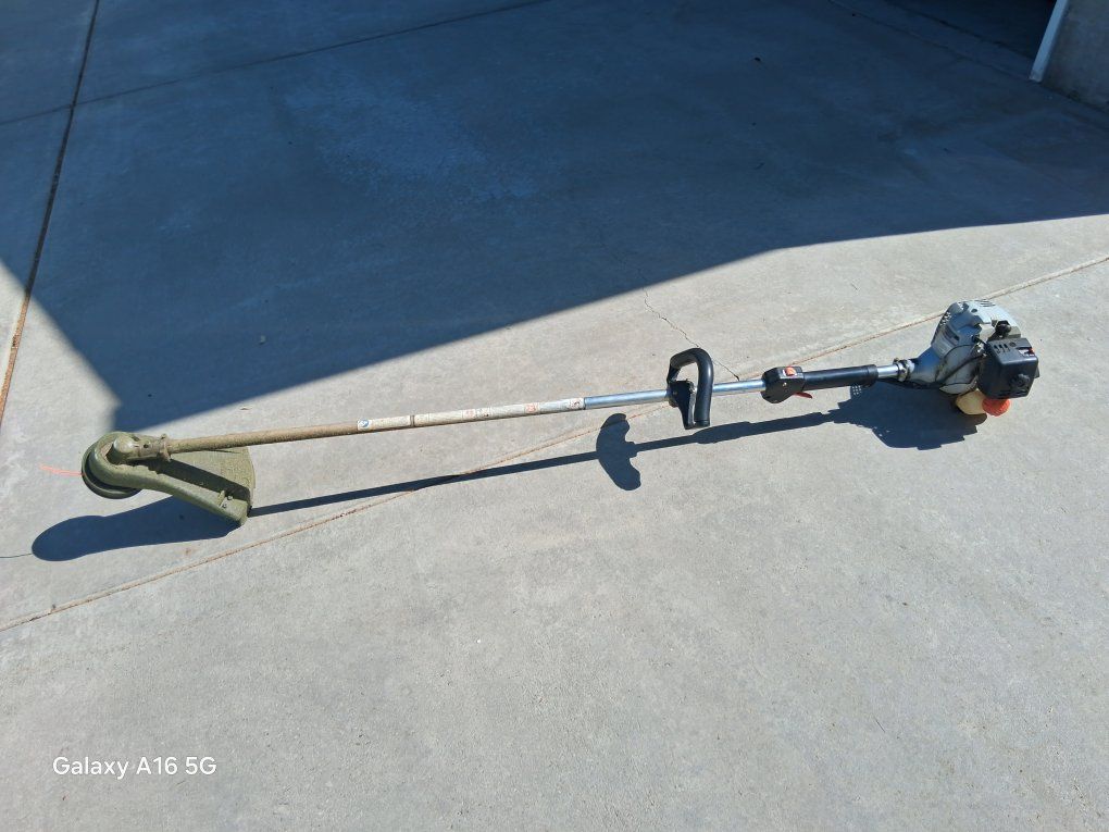ECHO SRM-2400 Gas Powered Straight Shaft String Trimmer Weed Wacker - Used Good Condition