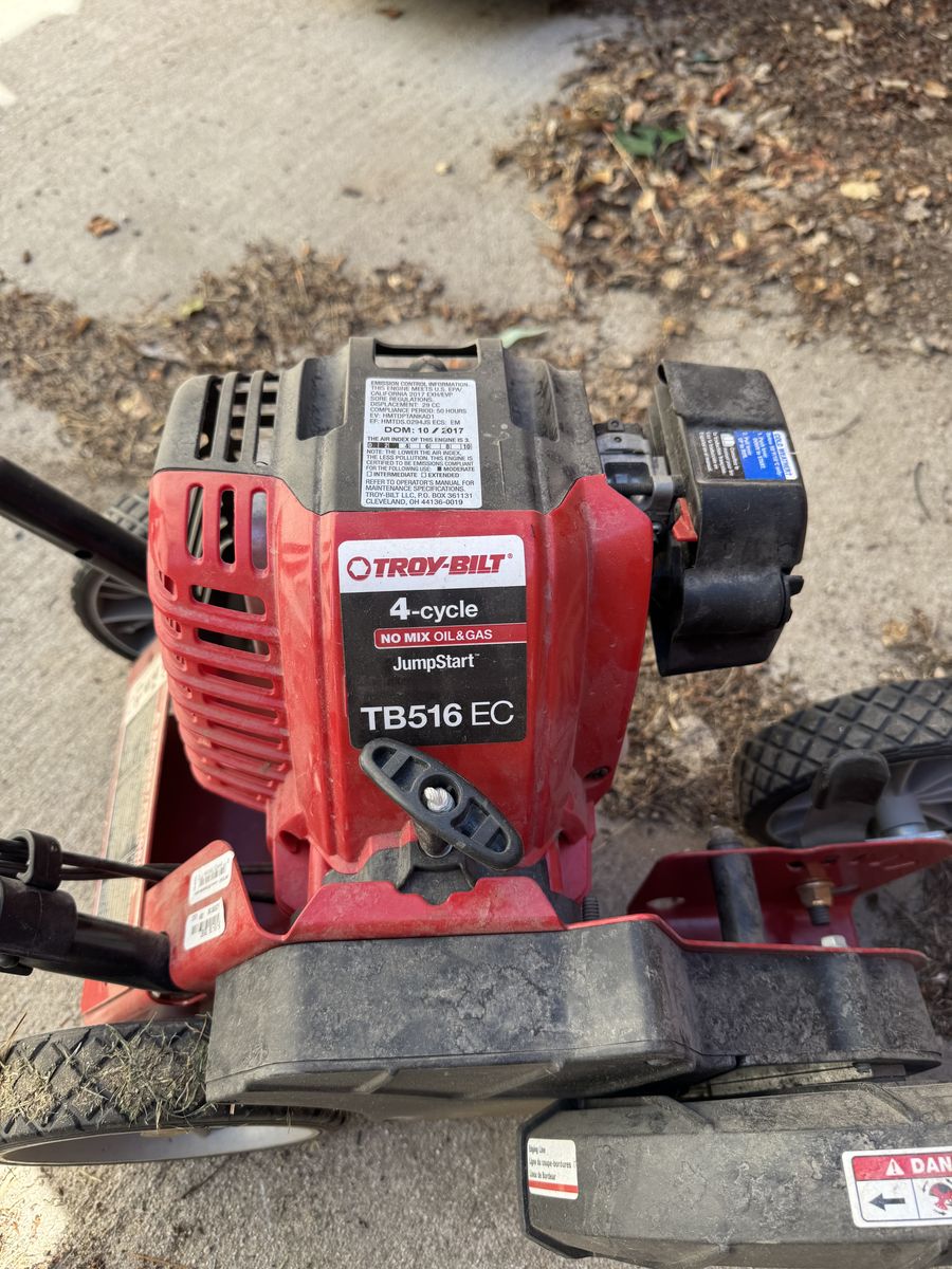 Troy-Bilt TB516 EC 4-Cycle JumpStart Gas Edger - Red & Black - $45 OBO