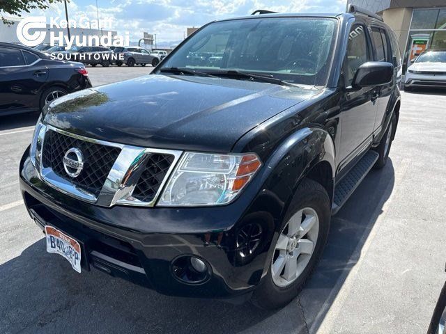 2010 Nissan Pathfinder SE