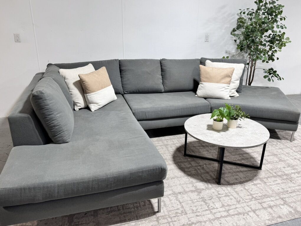 ROOM & BOARD 2 PIECE  SECTIONAL - FREE DELIVERY