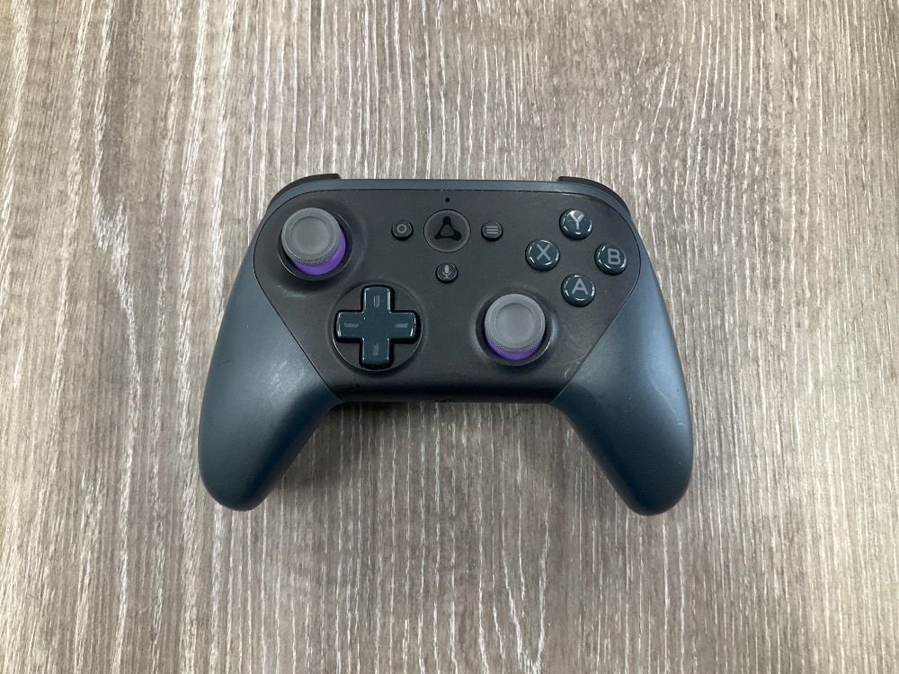 AMAZON LUNA GAMING CONTROLLER