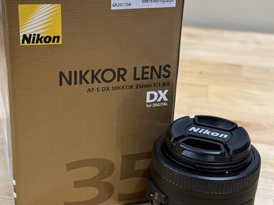 Nikon AF-S DX NIKKOR 35mm f/1.8G Prime Lens for Digital DX-format Cameras, Like New