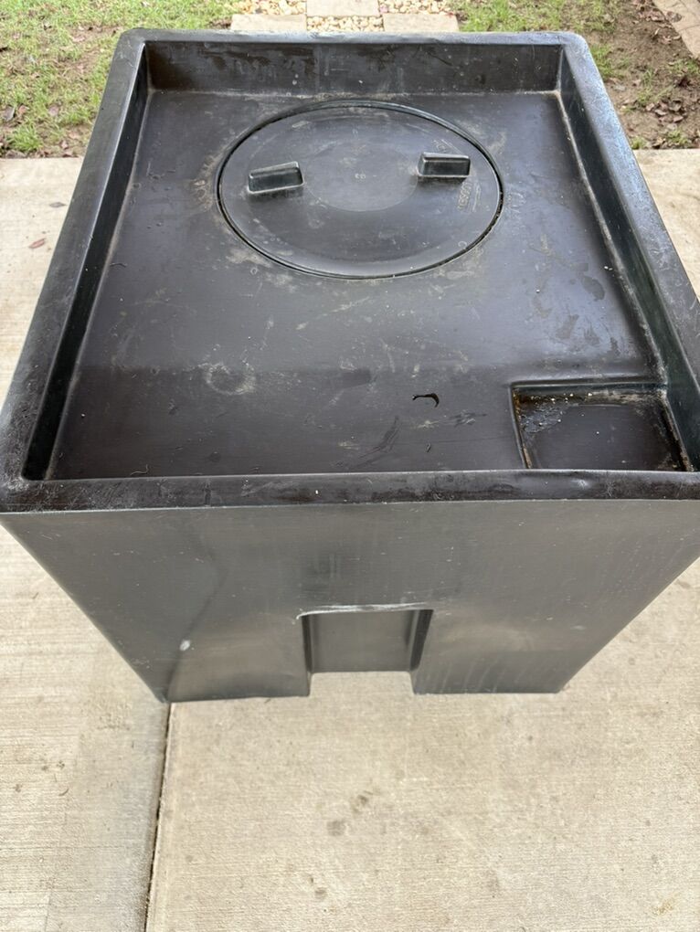Oil, Recycling Container