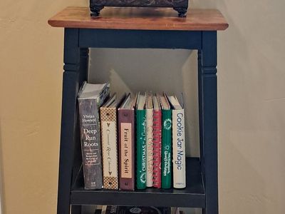 Plant stand book shelf