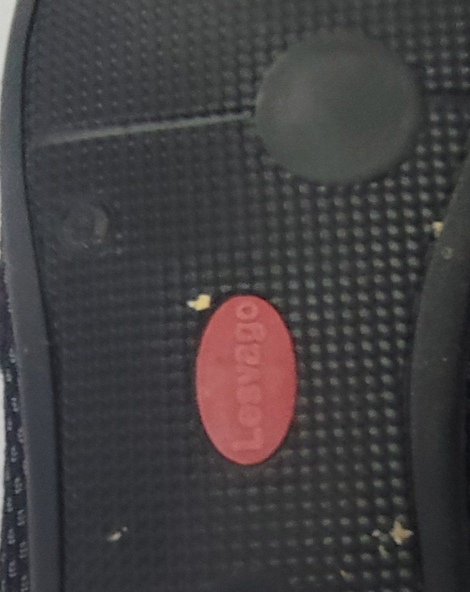 Main image 10