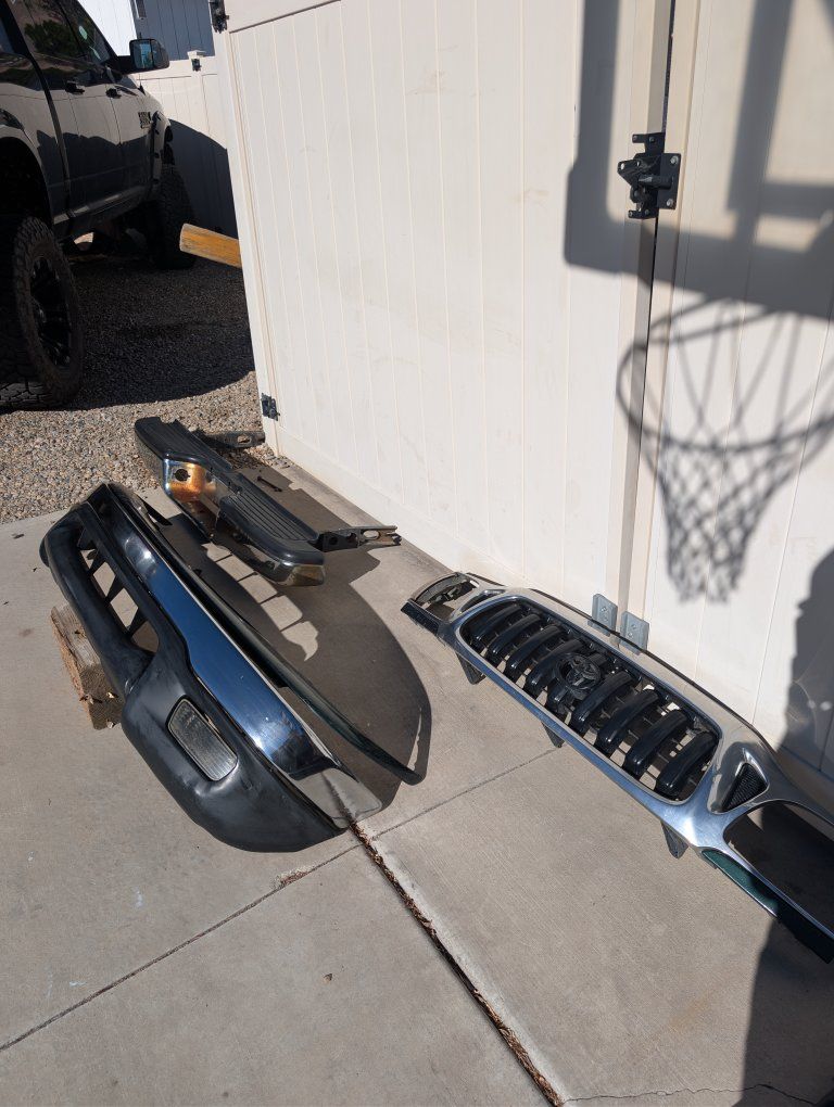 2002 Toyota Tacoma Truck Parts - Front Bumper, Rear Bumper, Grille, Headlights - OEM Used